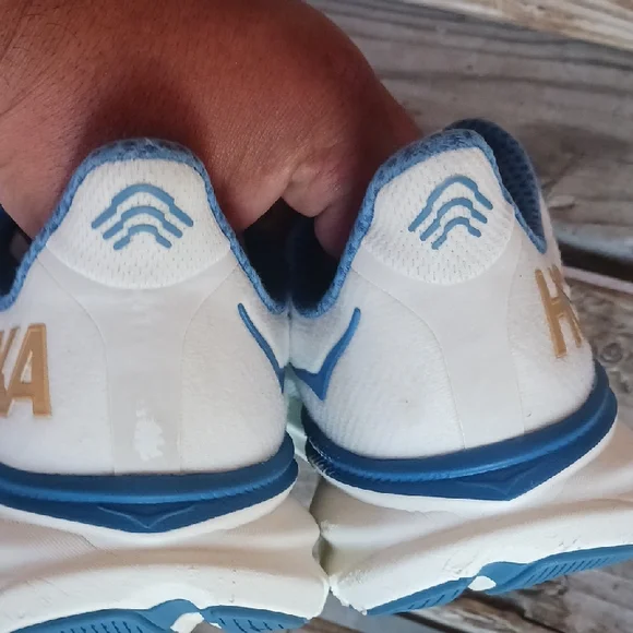 Hoka Clifton 9 White and Blue Sneakers with Gold Logo - Picture 11 of 14